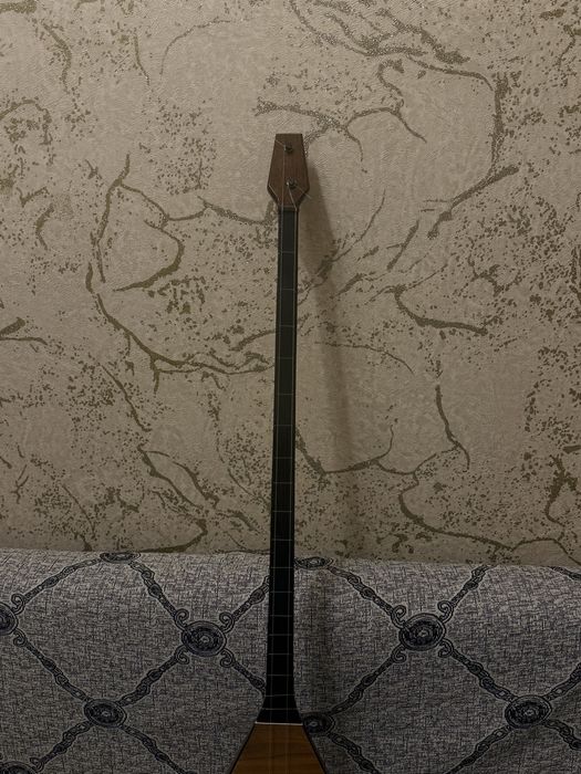 Домбыра  новая с чехлом