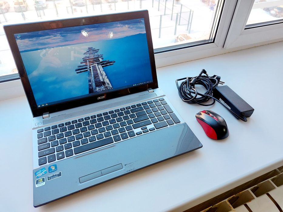 Ноутбук Acer Aspire V3-571G