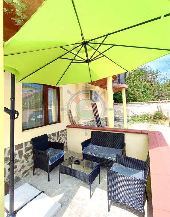 Просторен апартамент 115кв в К.К. Чайка