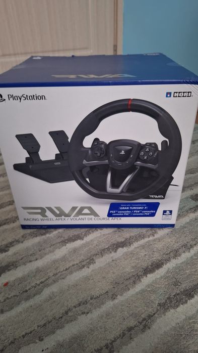 Volan PC,PS5,PS4 hori apex racing wheel încă în garanție