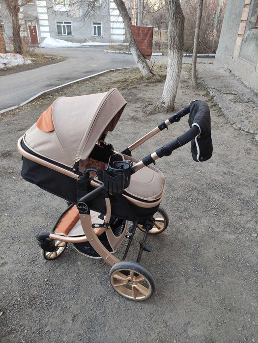 Детская коляска трансформер