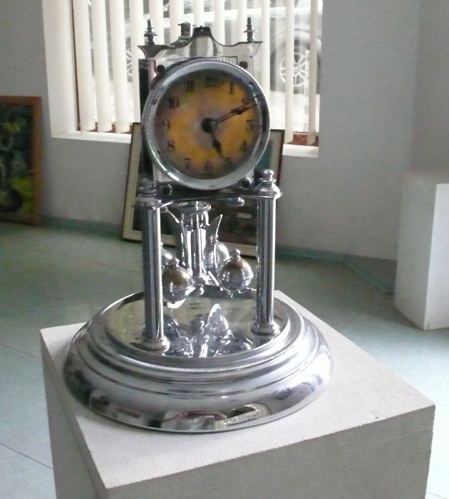 УНИКАЛЕН, ГОДИШЕН 400 дни супер рядък, голям салонен каминен