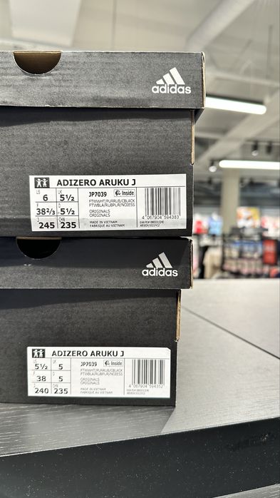 Adidas Adizero Aruku originali noi ( marimi 38 si 38.2/3 )