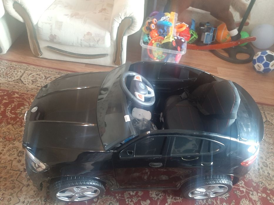 Продам электромобиль