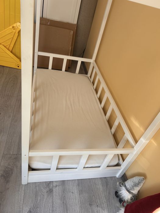 Детско легло по Монтесори