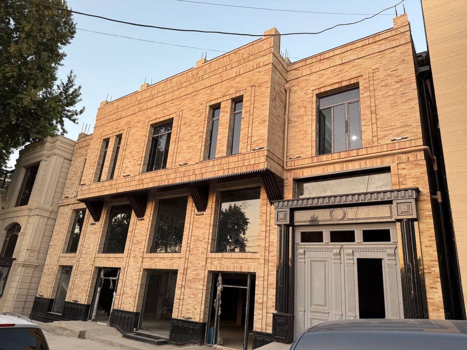 Помещение в аренду в центре города. Ориентир напротив ресторана Сириус