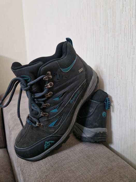 Ботинки  размер 39