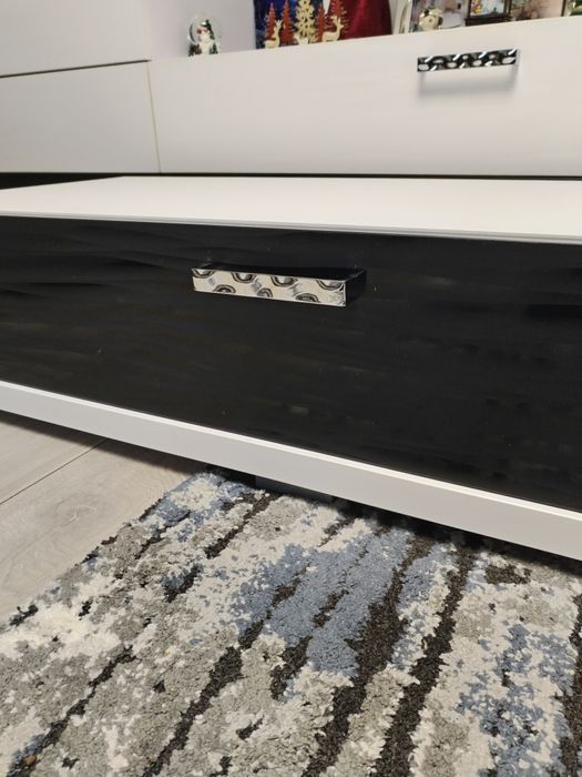 Comodă TV Staer alb-negru