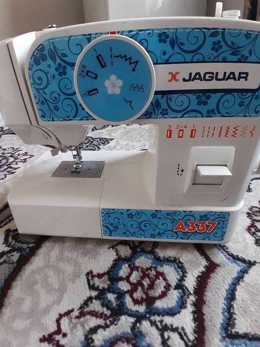 Швейная машина л