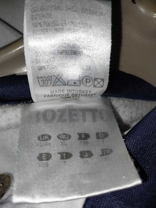 Мъжко/тинейджърско/горнище Bozetto-полиестер в много добро състояние