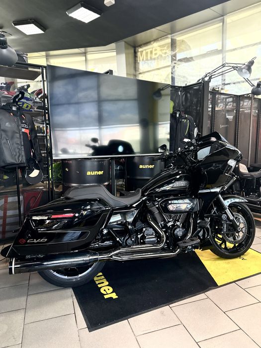 Harley Davidson FLTRXSE Road Glide CVO 2023