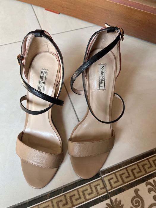 Босоножки Sasha Fabiani