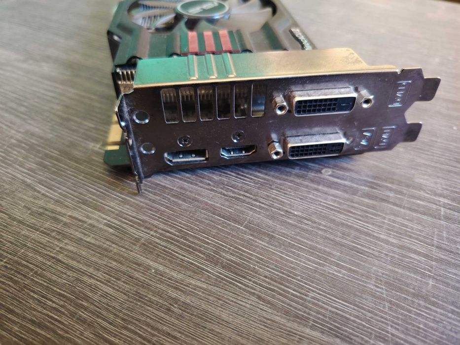 ASUS Nvidia GTX 770 DirectCU II 4GB