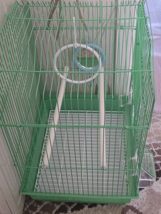 Продам среднюю клетку