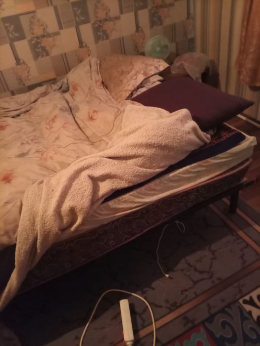 Срочно продам 2х спальный кровать