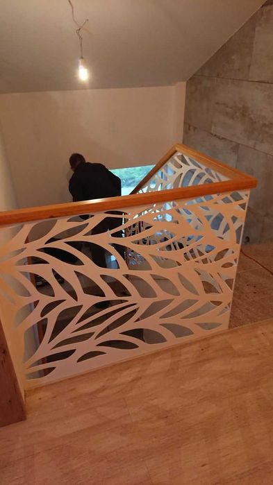 Garduri,Porti,Balustrade,Scari Metalice si din lemn,Garaje,Hala,Arcade