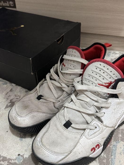 Jordan stay loyal баскетбольные