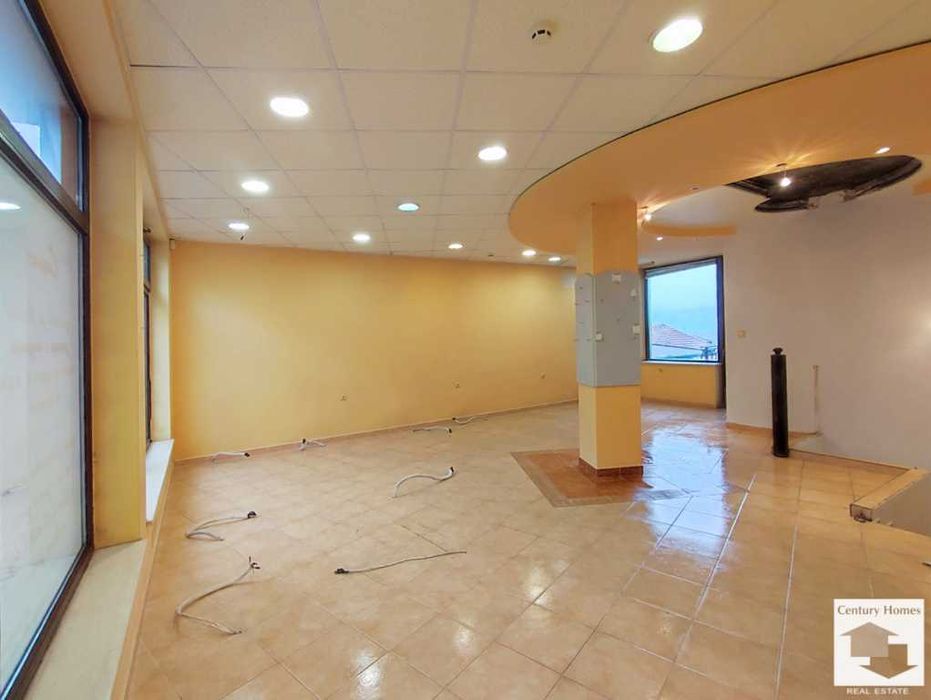 Продава се Офис в Велико Търново, Център - 150 кв.м за 510 €/кв.м - Снимка #1