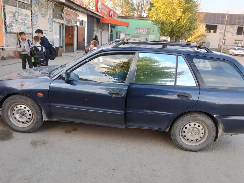 Продам машину не дорого