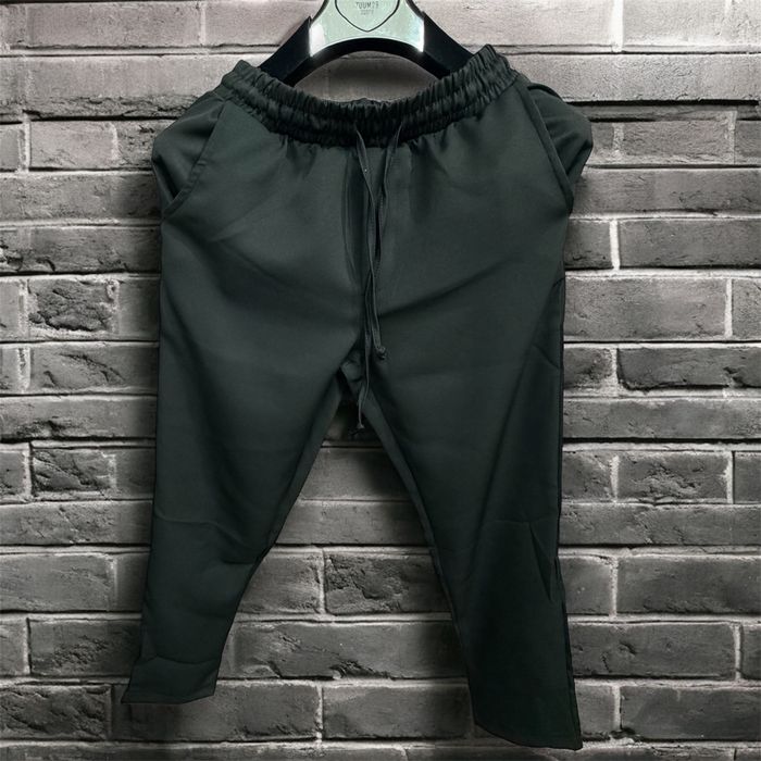 Pantaloni Casual/Elegant calitate superioara!