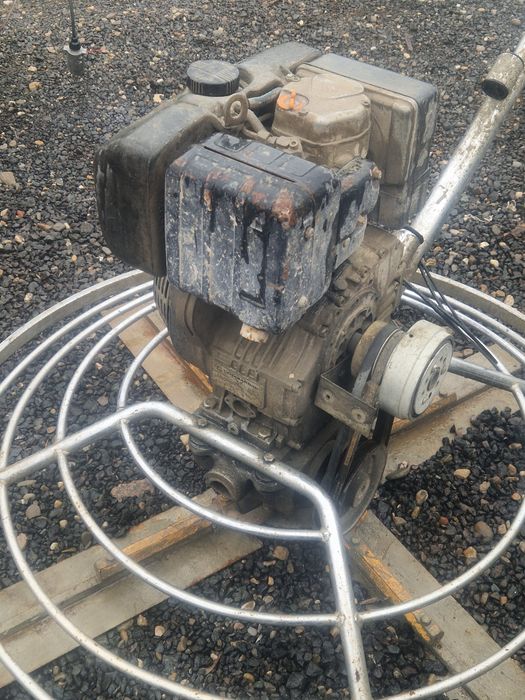 Închiriez elicopter beton de închiriat