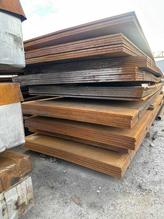 Лист горячекатаный ст3 и 09Г2С есть все размери в наличи!