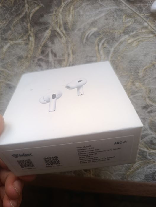 Iphone Zaryadka + aipods