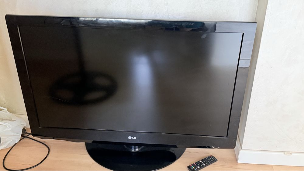Телевизор фирмы LG