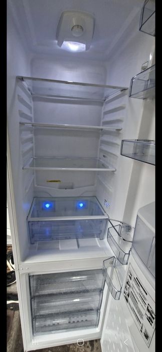 Frigider cu congelator
