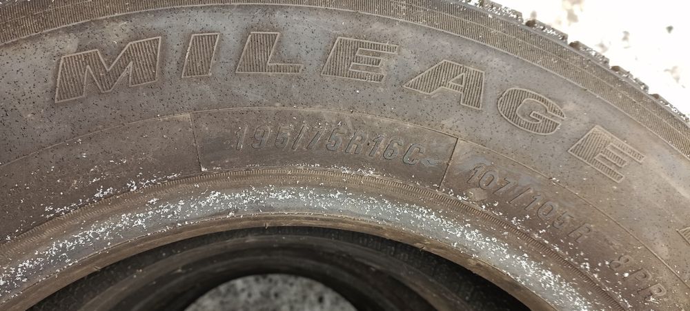 Продам 4 баллона 195/75 R16C