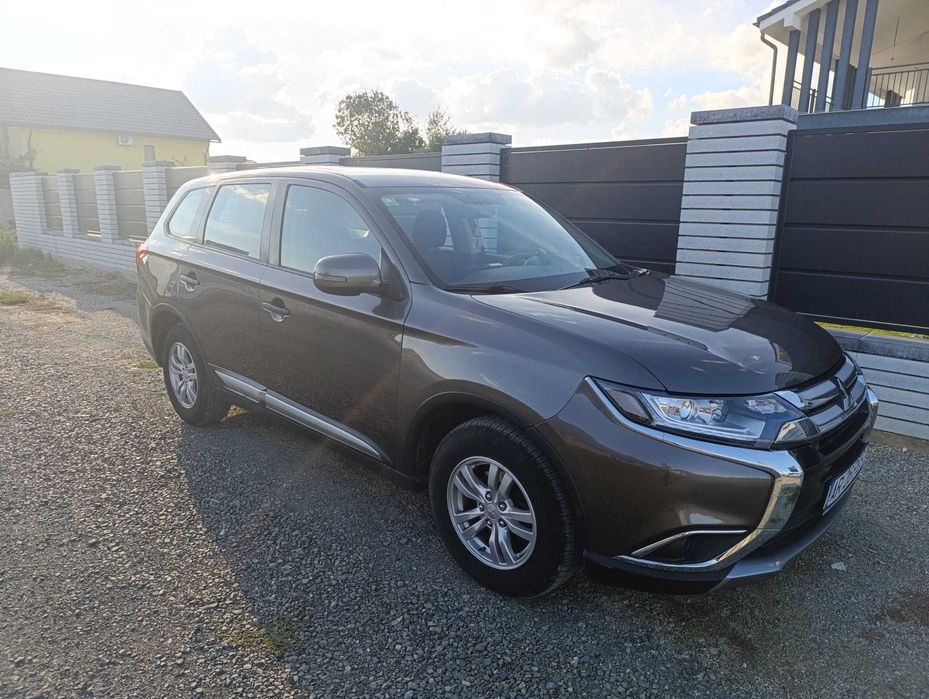 Mitsubishi Outlander 2018