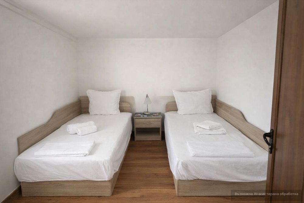 Дава се под наем Тристаен апартамент в Бургас, Сарафово - 75 кв.м за 408.51 € - Снимка #3