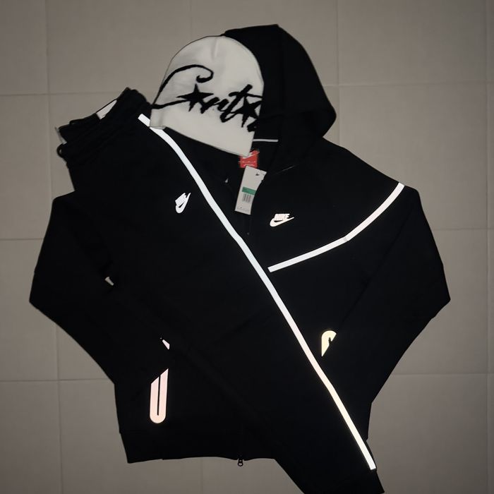 Найк теч флис