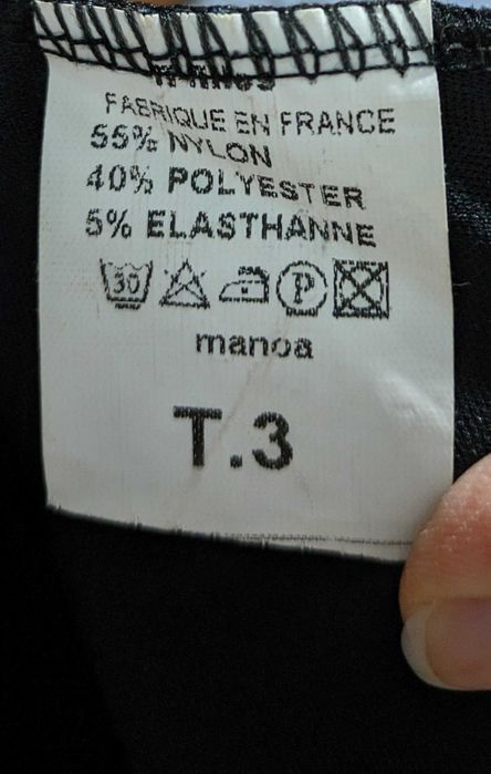 Rochie de ocazie purtata o data, culoare negru-auriu