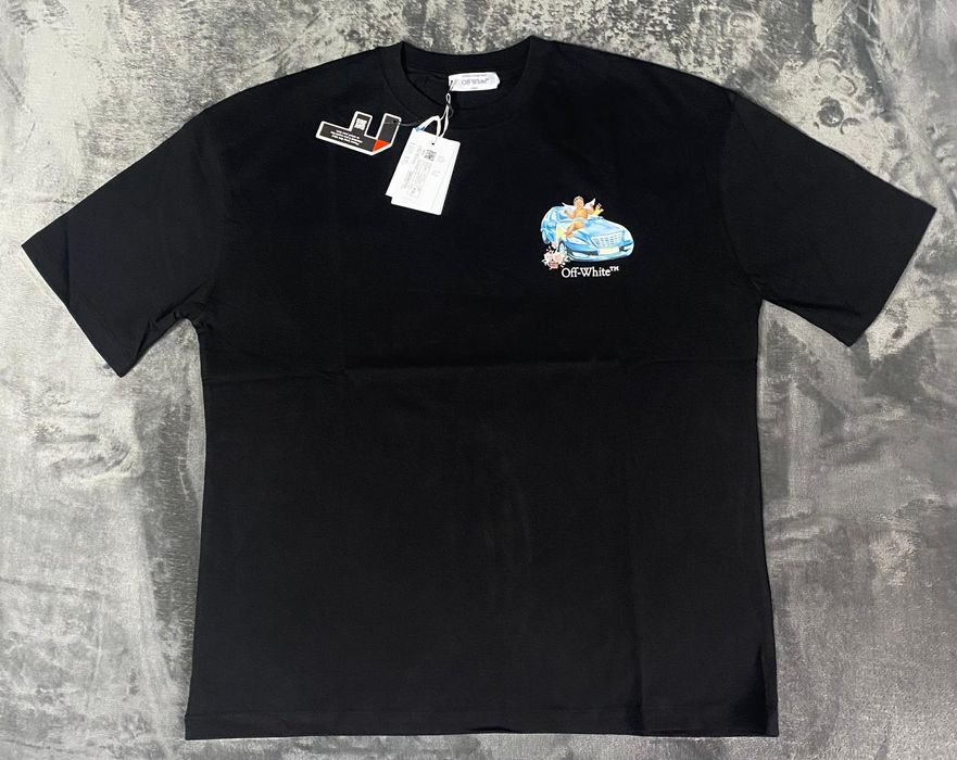 Vand tricou nou de barbati Off-White