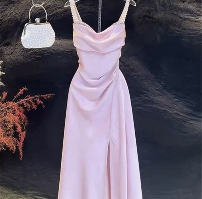 Продаю новое платье