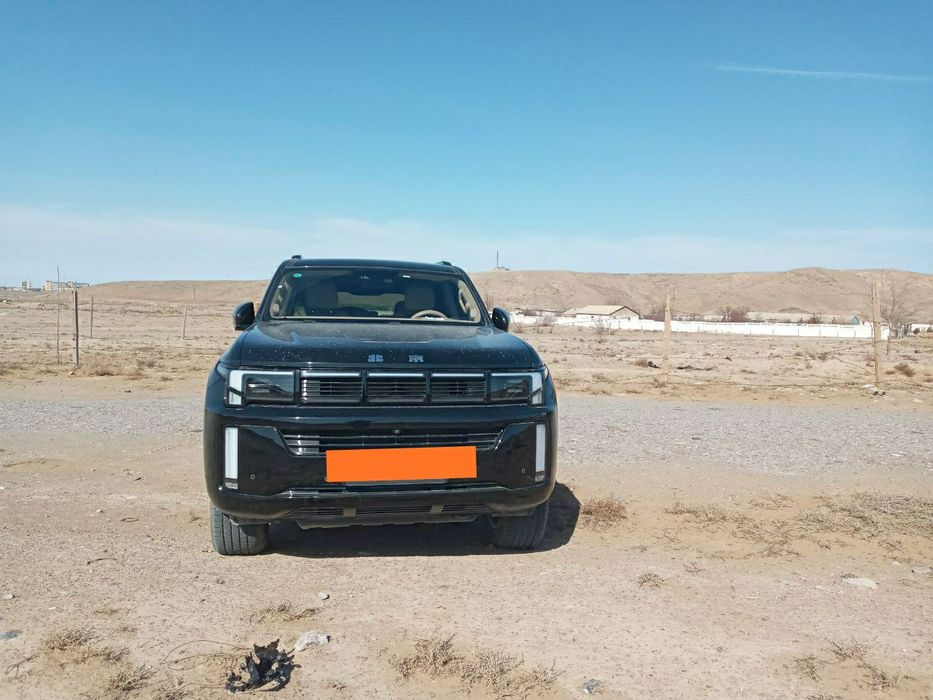 Beijing BJ60 сотилади.