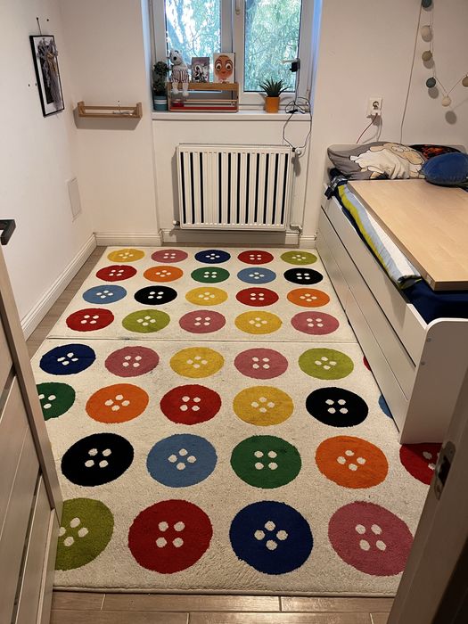 Covor Ikea nasturi colorate