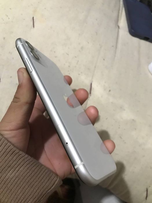 iPhone11 гарантя