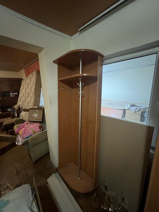 Шкаф в прихожую.