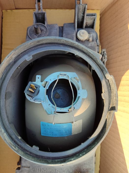 Бампер передний Ауди 80-90