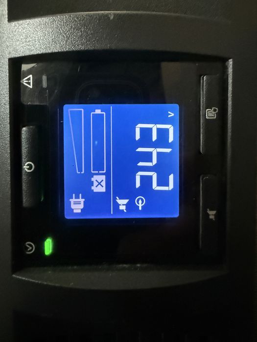 APC Smart UPS C 1000VA LCD, montaj in rack 2U