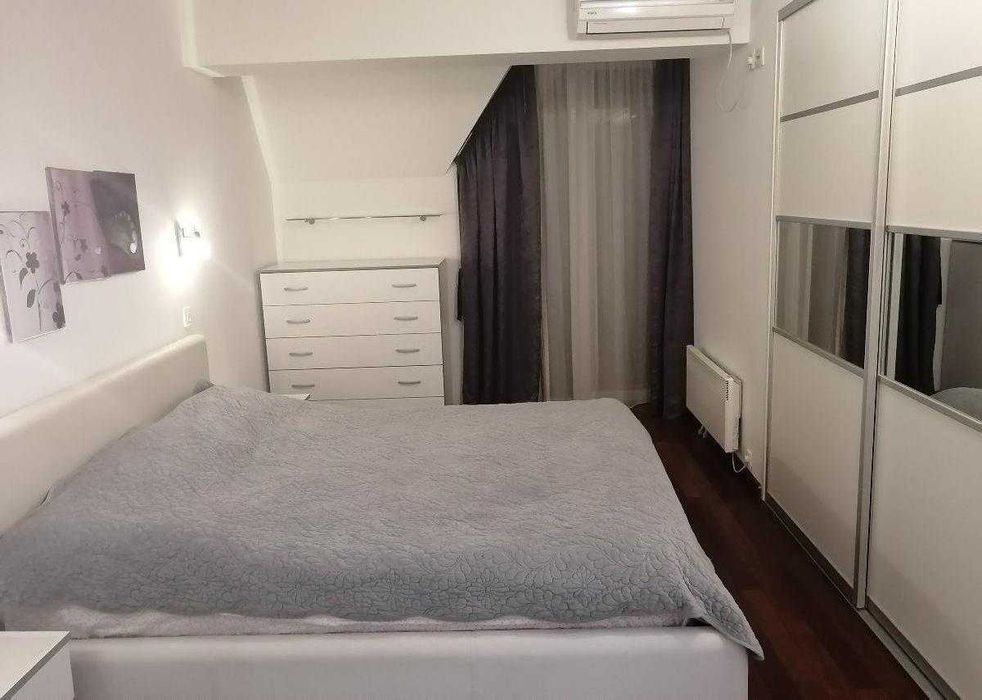 Дава се под наем Двустаен апартамент в Бургас, Изгрев - 57 кв.м за 219.3 € - Снимка #1