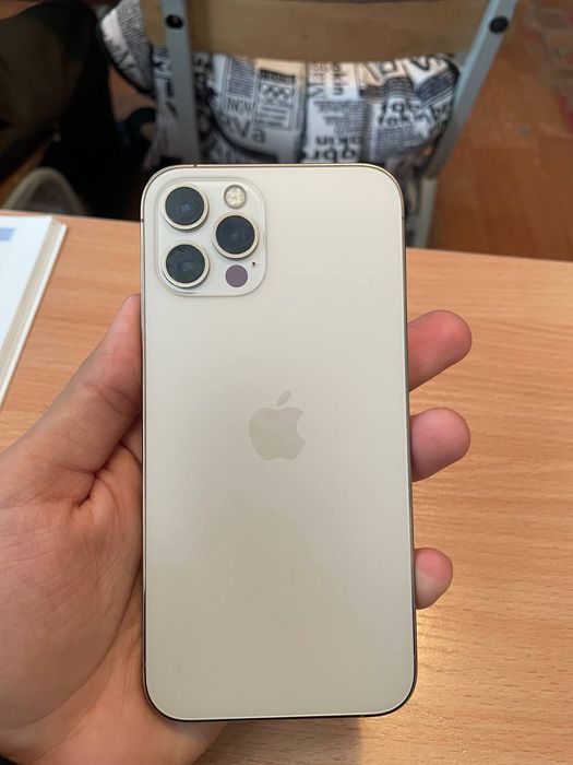 Iphone 12 pro sd
