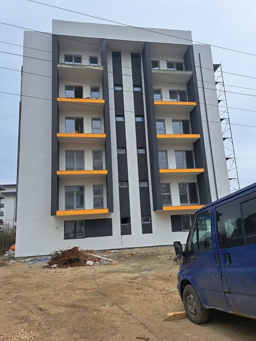 Ofer lucrări in construcții