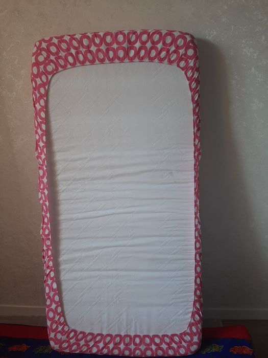 Срочно продам детскую кроватку!