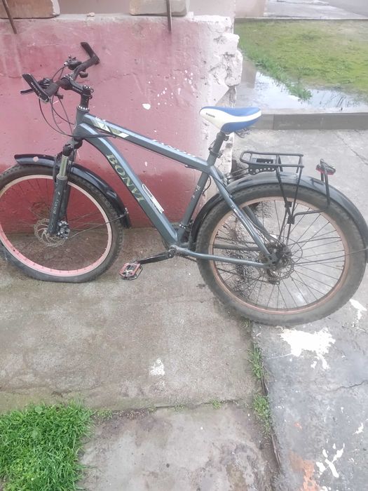 Velisaped 2 ta bor uyda yotkan xamma joyi j 2 ta bor uyda yotkan