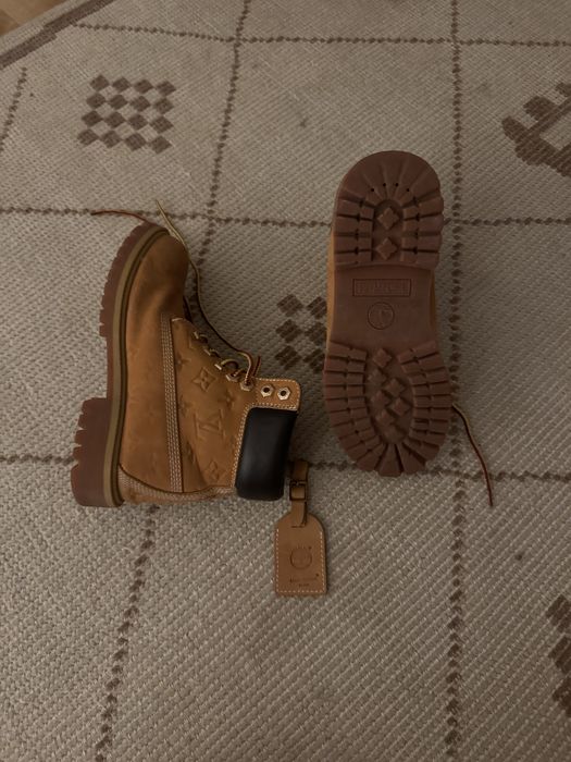 Ghete Timberland  x Louis Vuitton