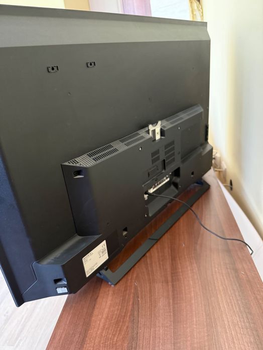 Телевизор Sony Bravia KDL-40R450B