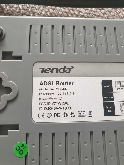 Router Wi-Fi Wireless-N Tenda W150D nou
